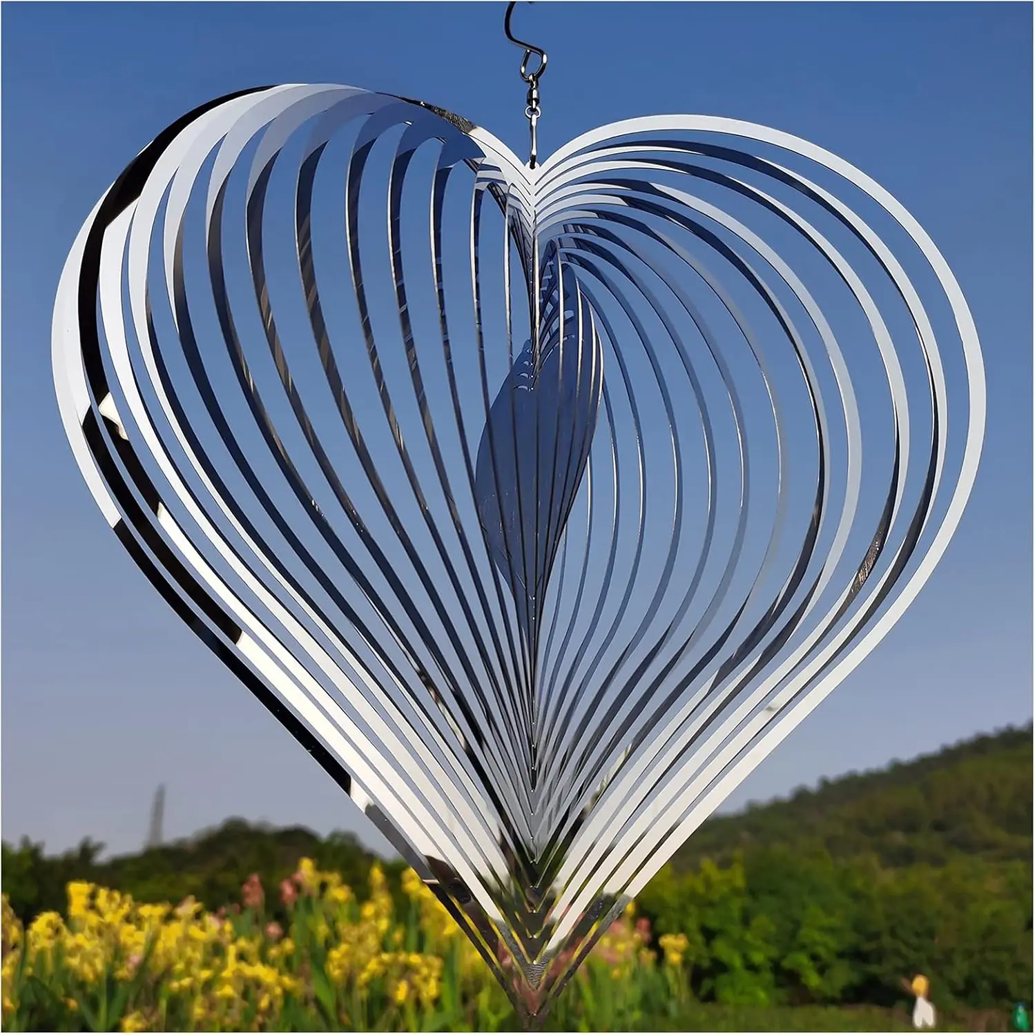 

Wind Spinner Outdoor Metal Decorations, Silver Heart Wind Spinners for Yard Garden, Stainless Steel Wind Chimes, Gifts for Mom