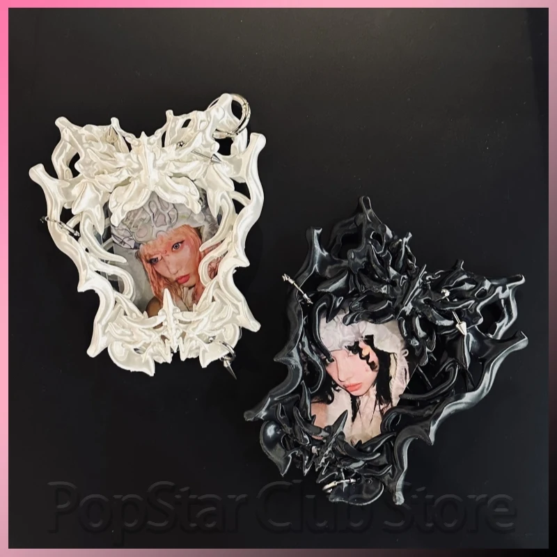 Photocard Holder Punk Liquid Bone Butterfly Stereoscopic Niche Trendy Design 3d Printed Bag Charm Accessory For Card Display Acg