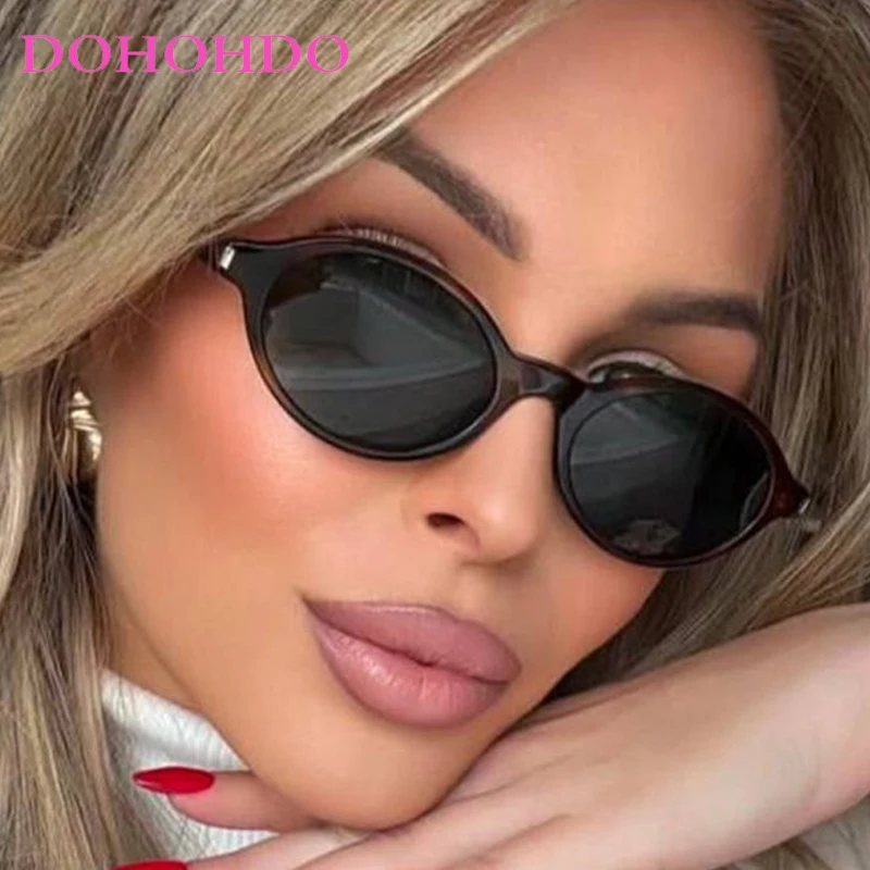 

Trendy Personlity Small Oval Rivets Frame Women Sunglasses New Luxury Men Sun Glasses Travel Drive Retro Shades Eyeglasses UV400