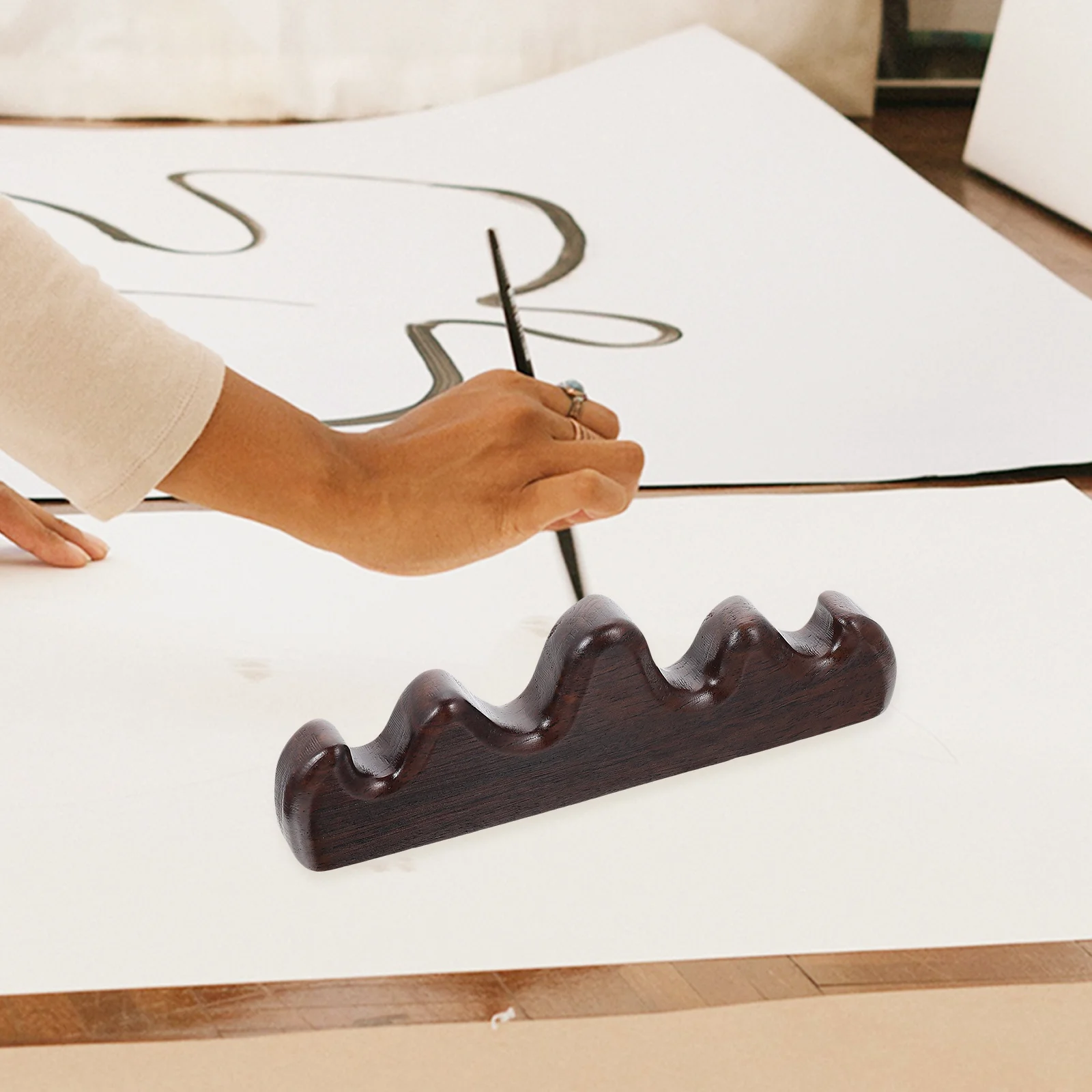 

Sandalwood Pen Holder Mountain Shape Design Calligraphy Sumi Writing Brush Rest Desktop Organizer For Ink Pens