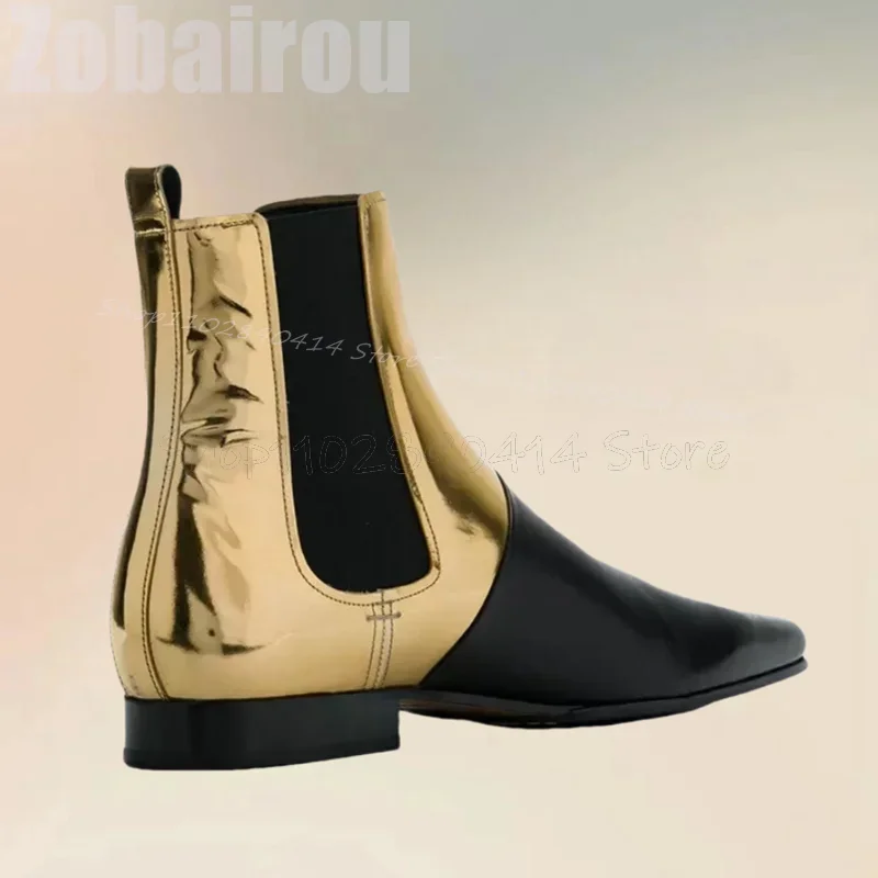 รองเท้าบูทหุ้มข้อทรงแหลมสีทองดำลายปะติด แฟชั่นแบบสวม รองเท้าบูทผู้ชายสุดหรู ทำด้วยมือ เหมาะสำหรับงานปาร์ตี้ งานเลี้ยง งานออฟฟิศ รองเท้าเดรสผู้ชาย