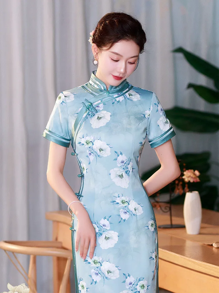 

Yourqipao Summer Long Silk Sky Blue Cheongsam Catwalk Banquet Retro Elegant Qipao Chinese Style Evening Dress for Women Party