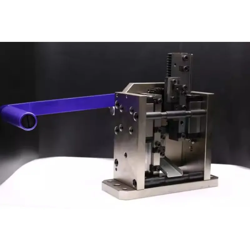 Spoke rolling machine and tapping machine