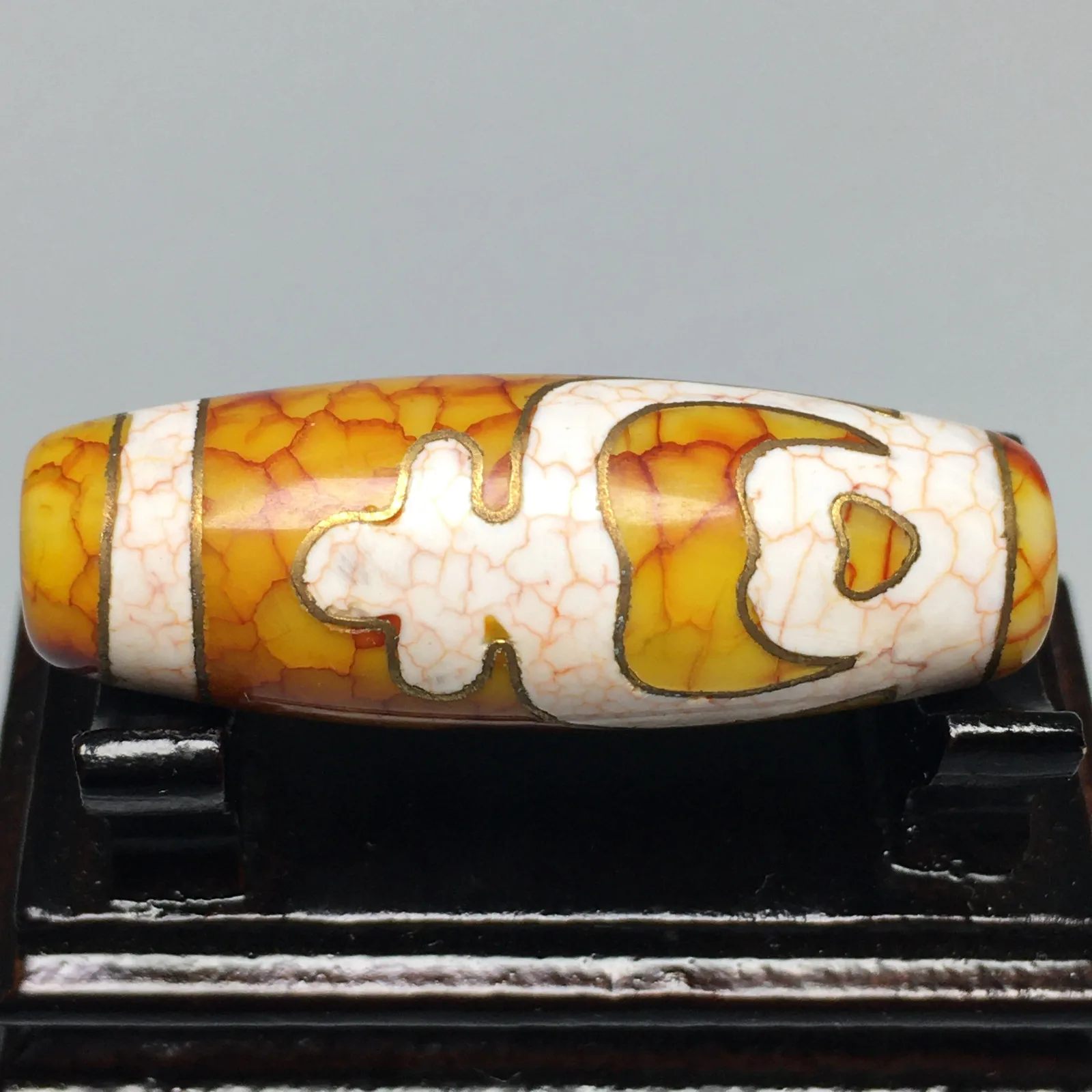 Tibetan Old Agate dZi *Inlaid Gold Wire Aquarius* Bead Amulet Pendant S0624