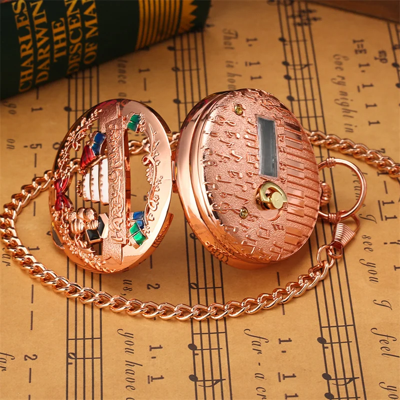 Kreative Geburtstags-Taschenuhr mit Musik und Kuchen-Design, Dekoratives Geschenk mit Manueller Quarz-Bewegung und Kette – Detail 8