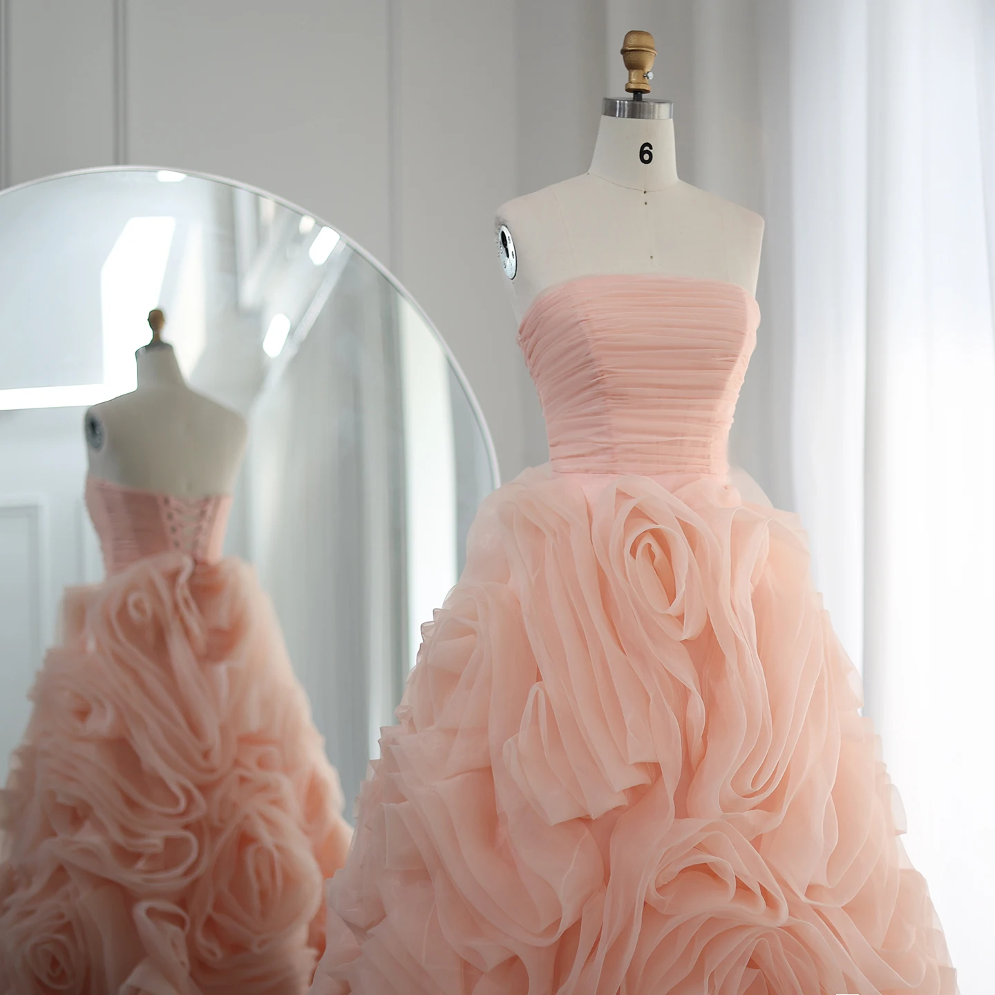 Sharon Said Luxuriöses 3D-Rosenblumen-Abendkleid in Lila für Hochzeitsfeier, Trägerloses Midi-Gala-Kleid in Rosa, Formelles Kleid SF451, Maßanfertigung – Detail 19