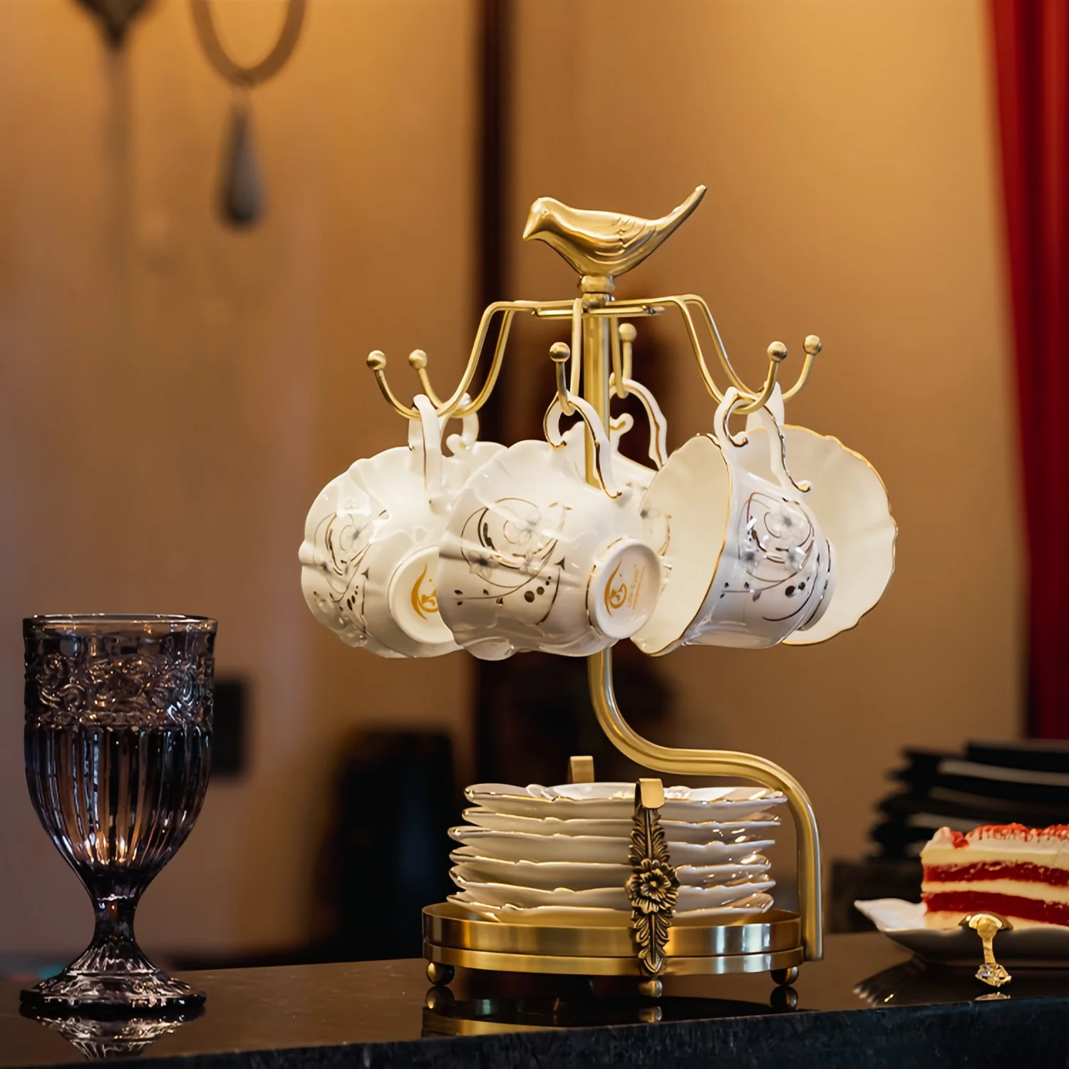 

European Desk Coffee Cup Holder Light Luxury Brass Household Cup and Saucer Holders Dining Table Cup Holder with 6 Hooks