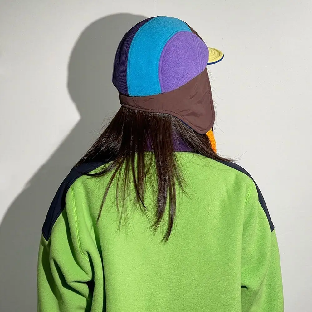 قبعة بومبر قطيفة مقاومة للرياح للرجال والنساء ، غطاء للأذنين ، قبعة فرو سميكة ، أوشانكا دافئة ، في الهواء الطلق