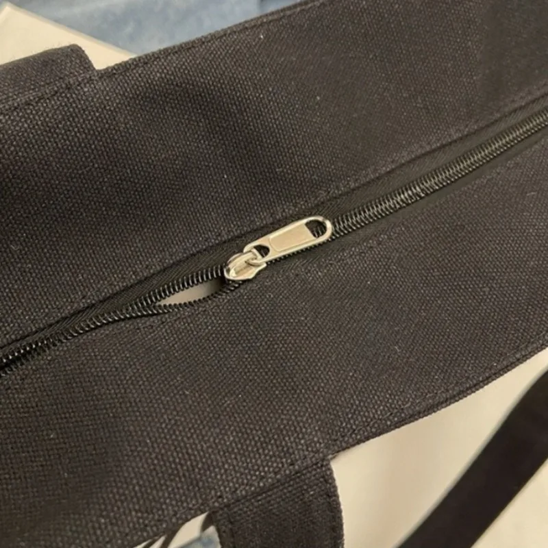 Bolsa de ombro do mickey mouse, lona de desenho animado, grande capacidade, preta, resistente a manchas, versátil, portátil, moda, sacola de compras