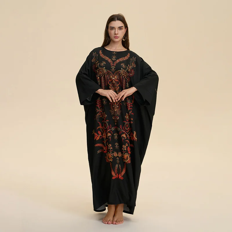 Gorgeous And Fashionable Printed Middle Eastern Women's Long Robe That Can Be Worn Externally With Four Sides Bouncing