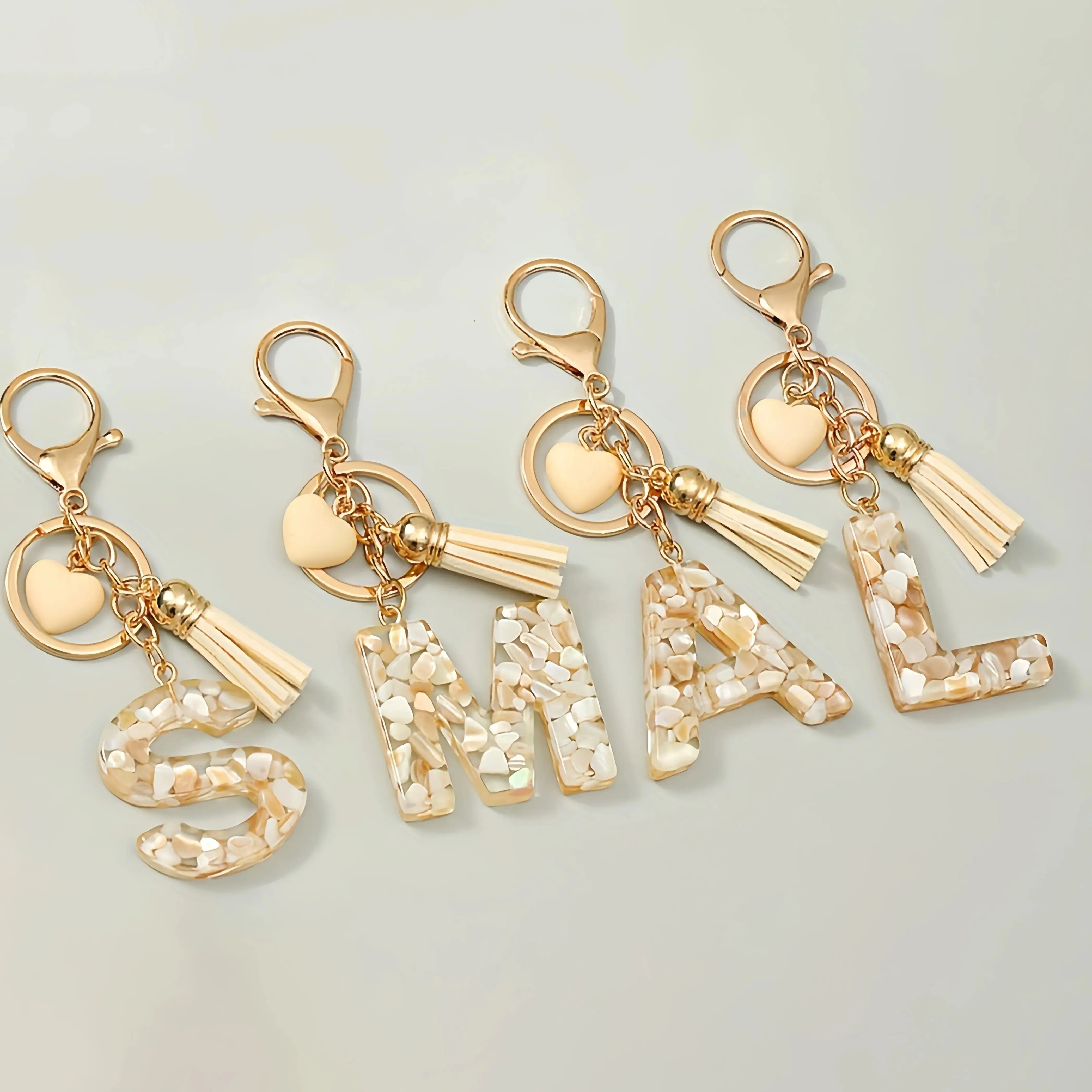 Cream-coloured 26 Initials Keychain Cute Heart Tassel Pendant Letter Key Chains for Women Girls Purse Bag Jewelry Car Trinket