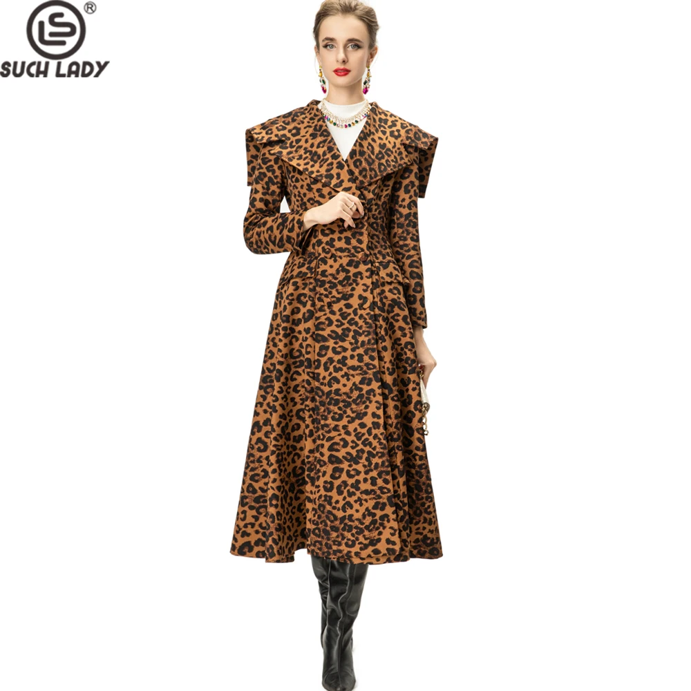 معطف نسائي طويل بطبعة جلد الفهد مع طية صدر مدببة دراماتيكية وأكمام بالون لخزانة ملابس الخريف