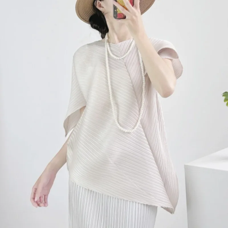 

Miyake Pleated 2025 Summer Women's T-shirt Solid Color Irregular Tops Versatile Temperament Casual Women Simple and Gentle Wear