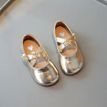 สาวเจ้าหญิงรองเท้าหนังGlossy PUเด็กรองเท้าสําหรับงานแต่งงานแฟชั่นอเนกประสงค์เด็กรองเท้ารอบToe