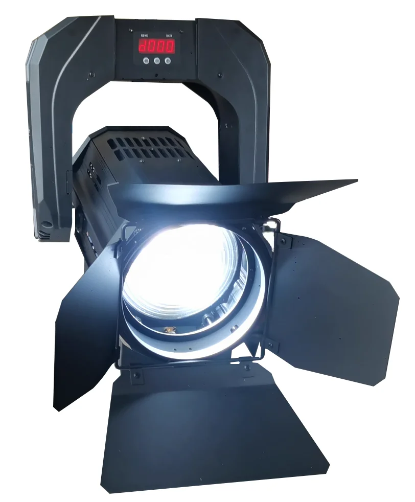 Marca simar 100W /200w CRI 95 Elétrica motorizada de três ações Zoom levou Fresnel Spot Light para Estúdio