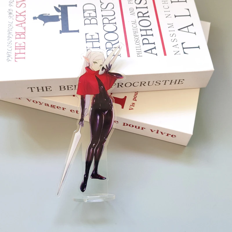 15 سنتيمتر علامة الاكريليك الدائمة تتميز بالتعاون بين لعبة الفريريان والفارس المجوف الشكل الرسوم المتحركة مشتقة