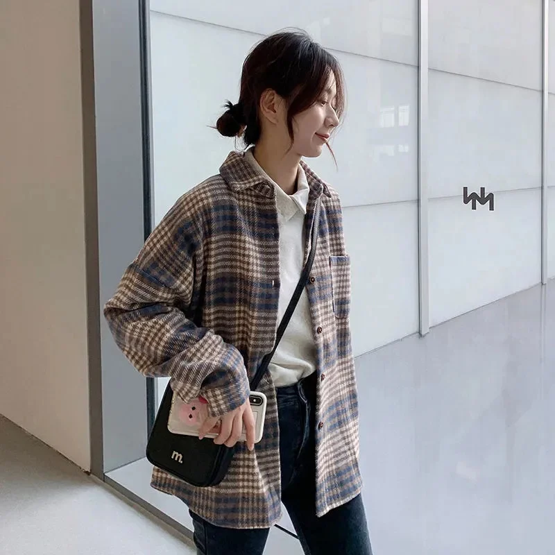 

Woolen Thickened Plaid Shirt Coat Female 2022 Autumn New Korean Style Coat Women Loose Small Long-Sleeved Top Commute Button Q01