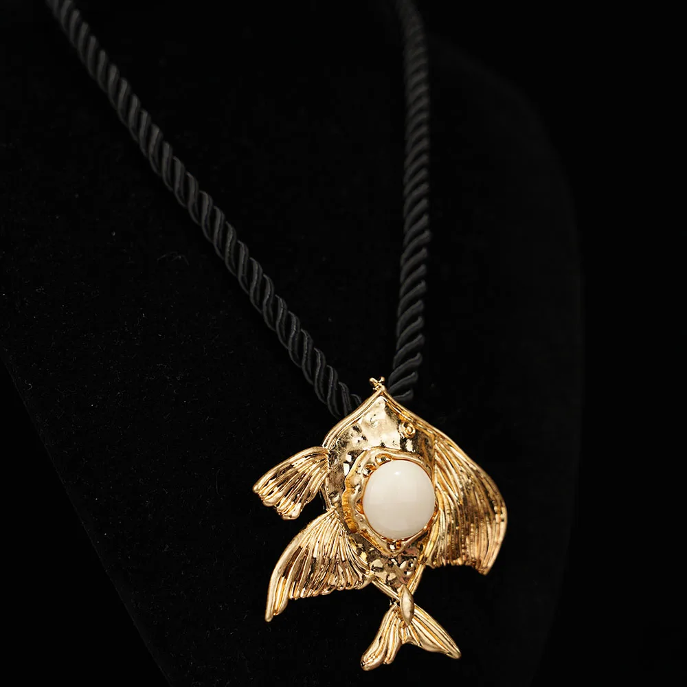 ZA Vintage Gold Silver Clown Fish Pendant Necklace Resin Charm Wax Rope Neckchain Women Fashion Beach Statement Jewelry Gift