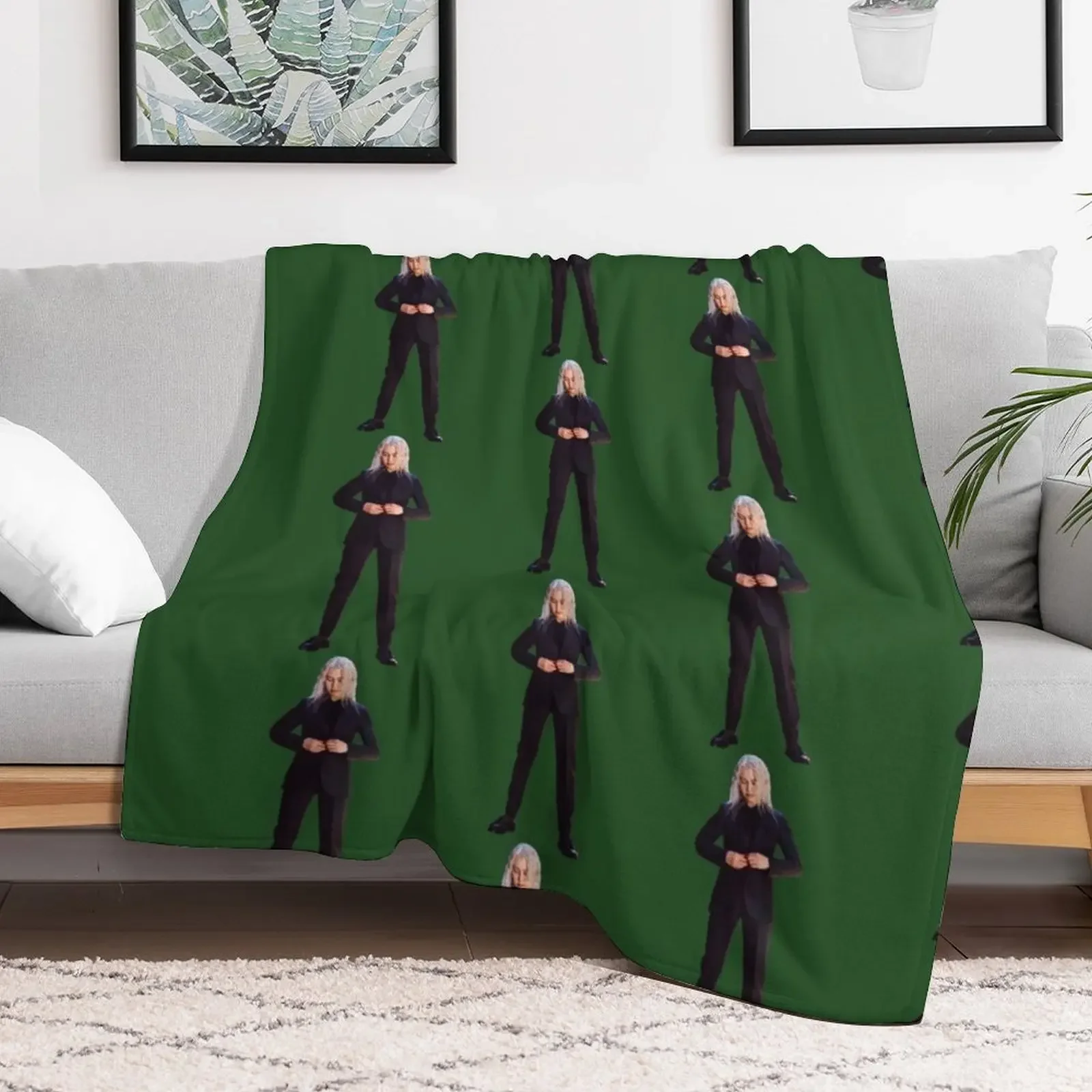 New Phoebe Bridgers Throw Blanket Luxury Designer Moving Travel Blankets