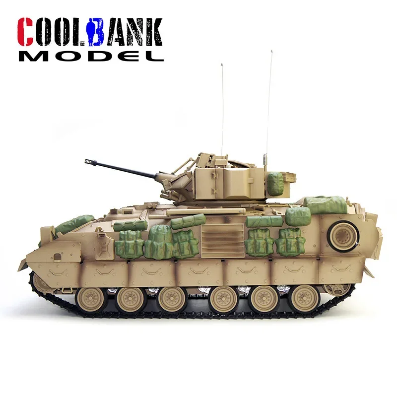 Tank 1/16 M2a2 Infantry 2.4g Smoke Rc Car Simulation Model Acoustic And Optical Tracked Off Road Climbing Birthday Gifts Toys