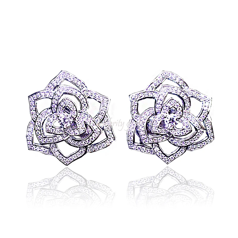 

Luxury Sasanqua Big Flower Stud Earrings Customized Zircon Ear Studs in Silver Jewelry for Women