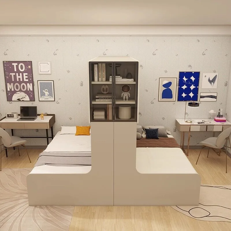 One room becomes two beds, which do not interfere with the middle partition bed of siblings and brothers, and couples do