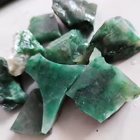Dulong Jade Stone Precious Treasure from Natural Green Jadeite Stone Mineral Specimens Crystal Stone Home Decoration Stone