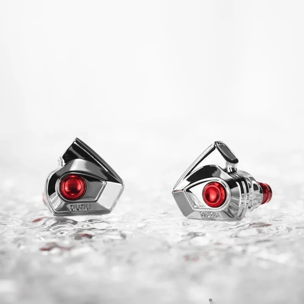 DUNU TITAN S2 HiFi Earphone Hi-Res Audio Dynamic Driver IEM 3.5/4.4mm Balanced Q-Lock Plug 0.78mm 2Pin Detachable Cable Earbuds