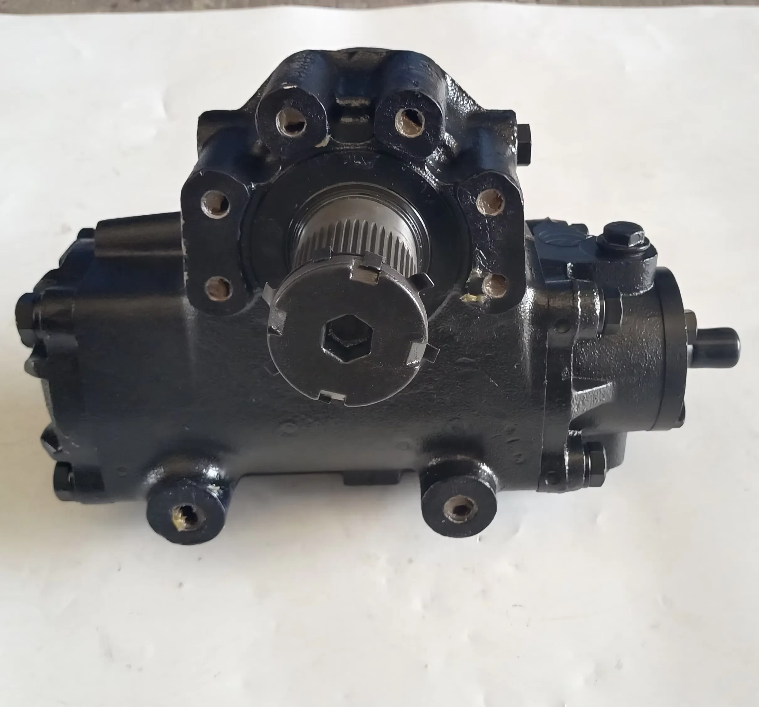 

Power Steering Gear OE M100PPR3 for Kinglong Bus Steering Gear M100