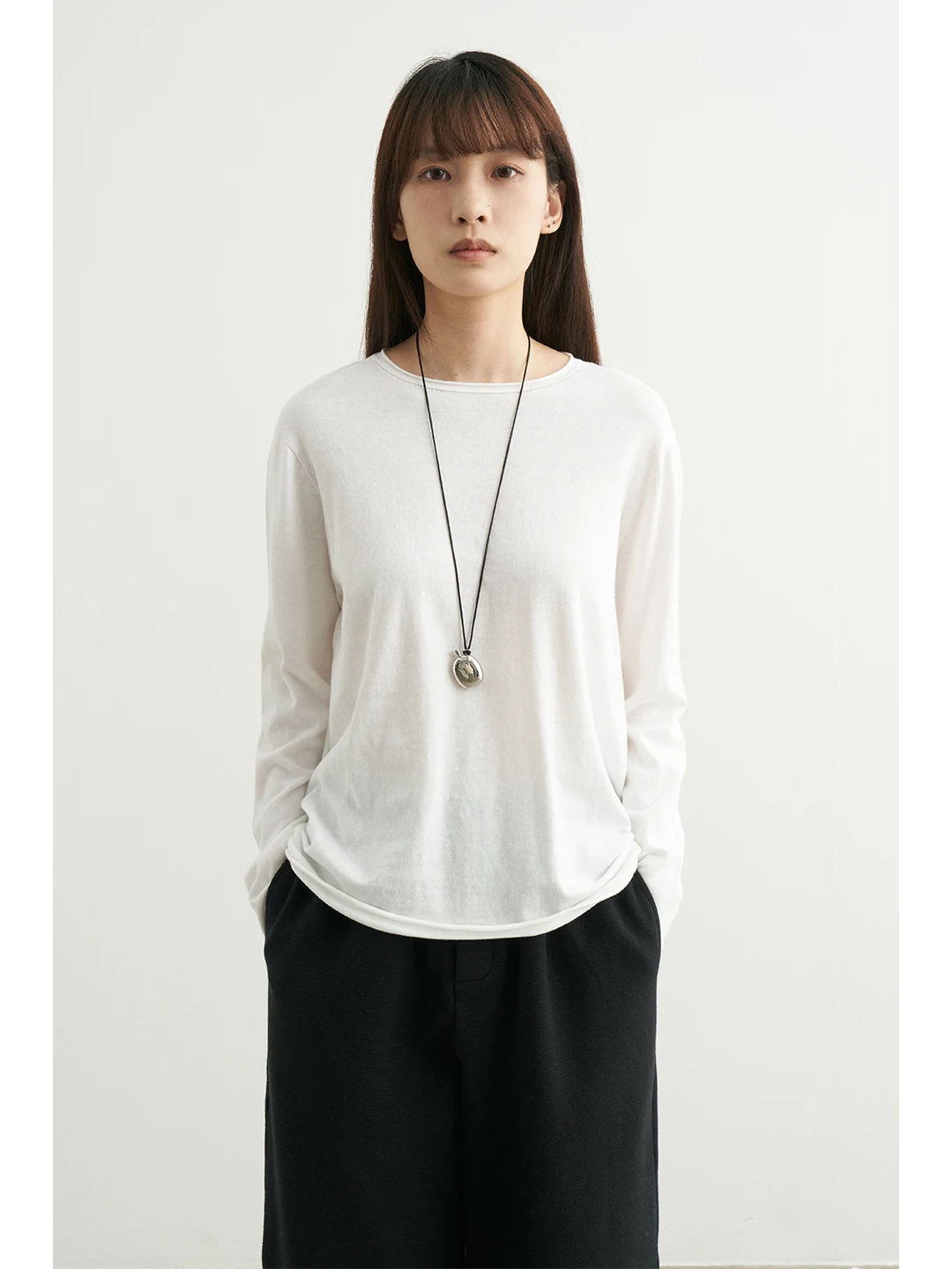 

Ertang Quali Experience Трикотажный длинный све круглый топ с манжетами Ne Смесь хлопка Повседневный свободный крой Осень-зима Базовый слой Ve...