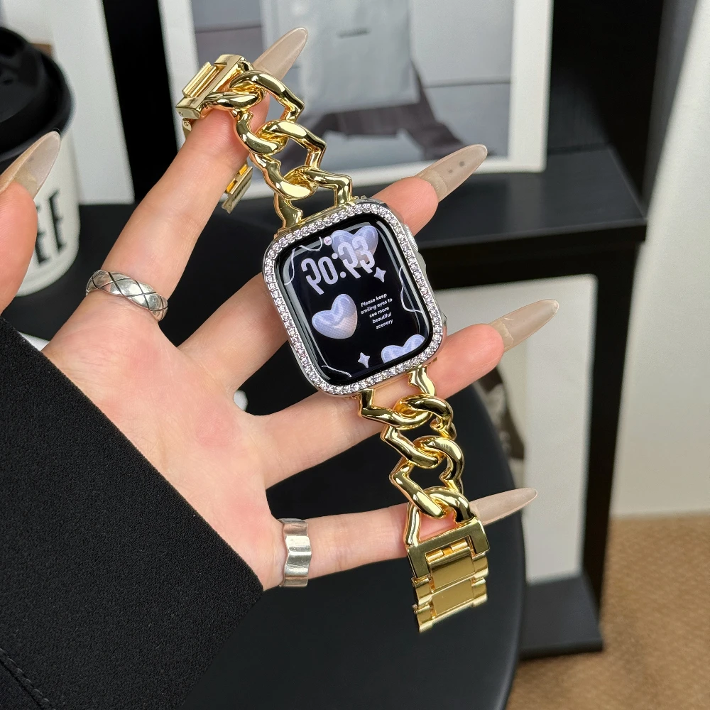 Heart-shaped Metal Apple Watch Band, Suitable for S11-1 Ultra SE Series, Stylish, Durable, and Adjustable (Watch Not Included).
