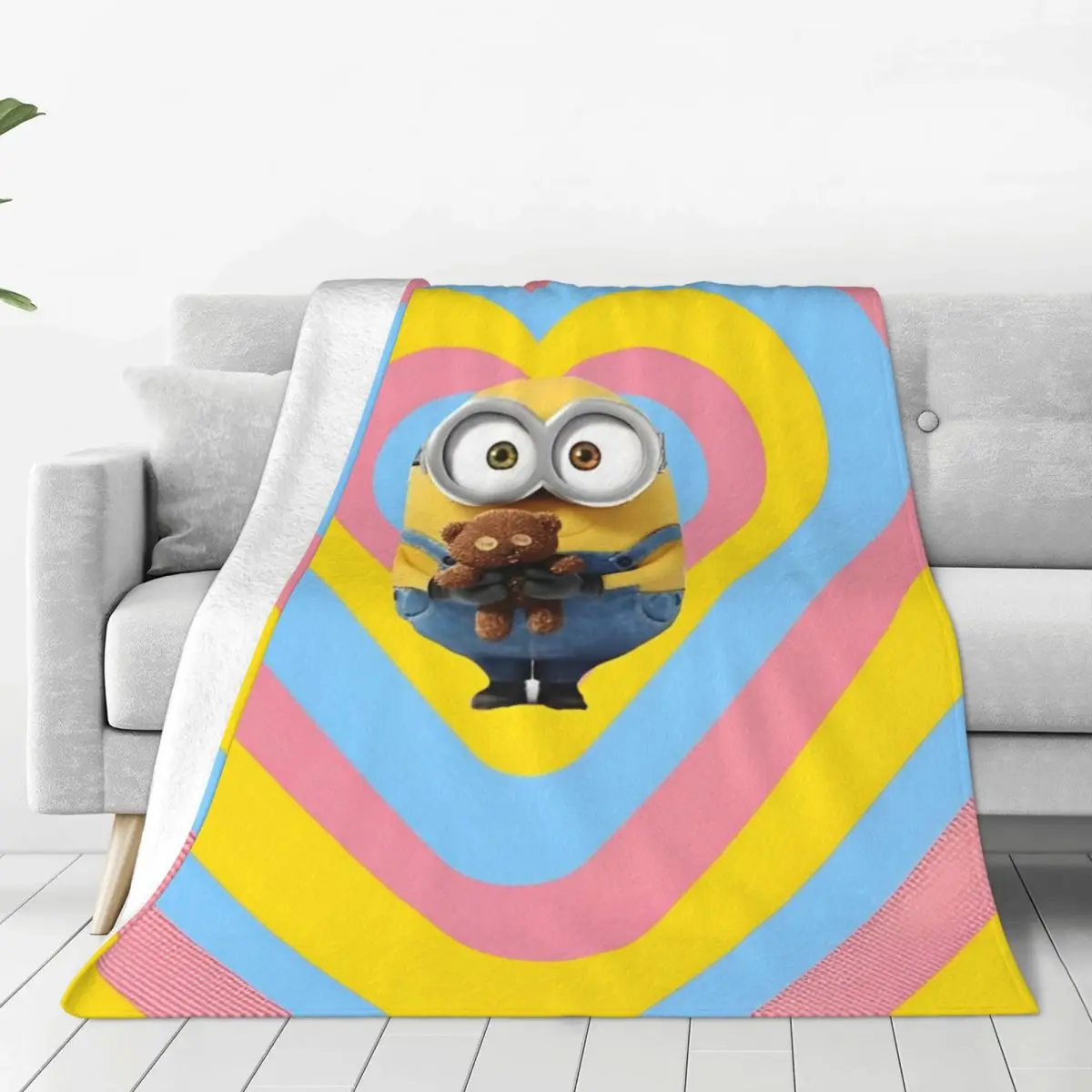 Minions Heart Blanket Camping Flannel Bedding Throws For Couch Chair Warm Soft Design Quality Bedspread Gift Idea