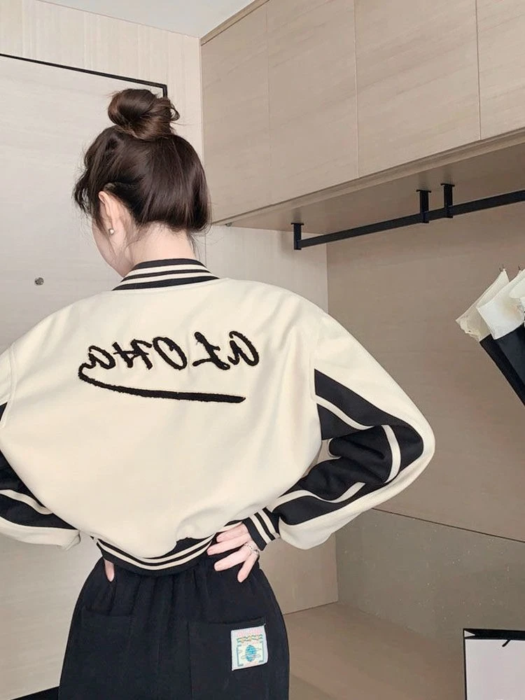 

​Versatile Retro Baseball Jacket for Petite Women Short Sleeve Streetwear College Style Outerwear for Spring Fall 2025​
