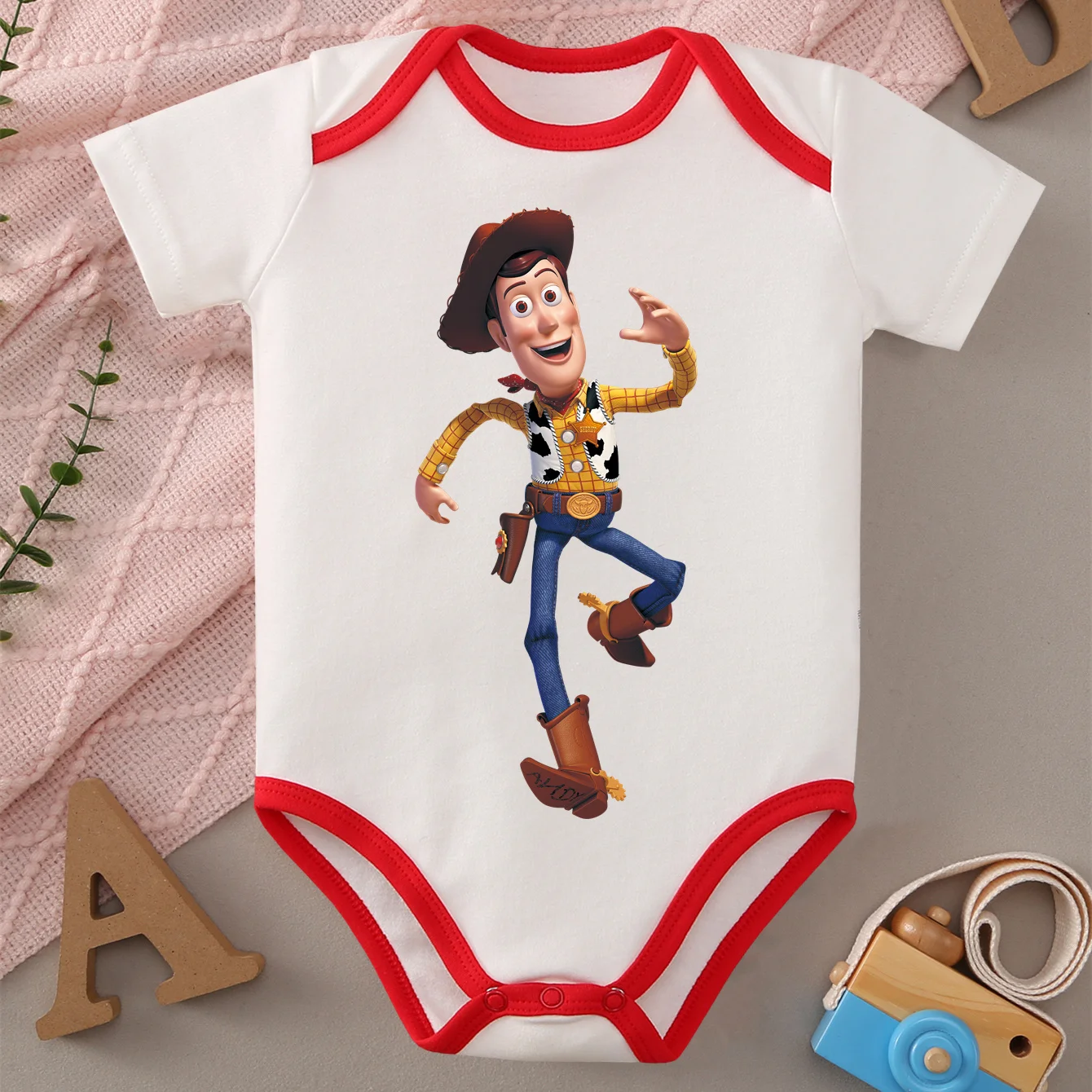 

MINISO 100% Cotton Baby Clothe Baby Onesie Bodysuit Toy Story Woody and Buzz Lightyear Cute Print for 0 To 12 Months Newborn