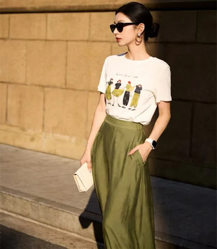 

Customization European women's clothing New summer styles for 2026 Short-sleeved cartoon character T-shirt Acetic acid skirt set