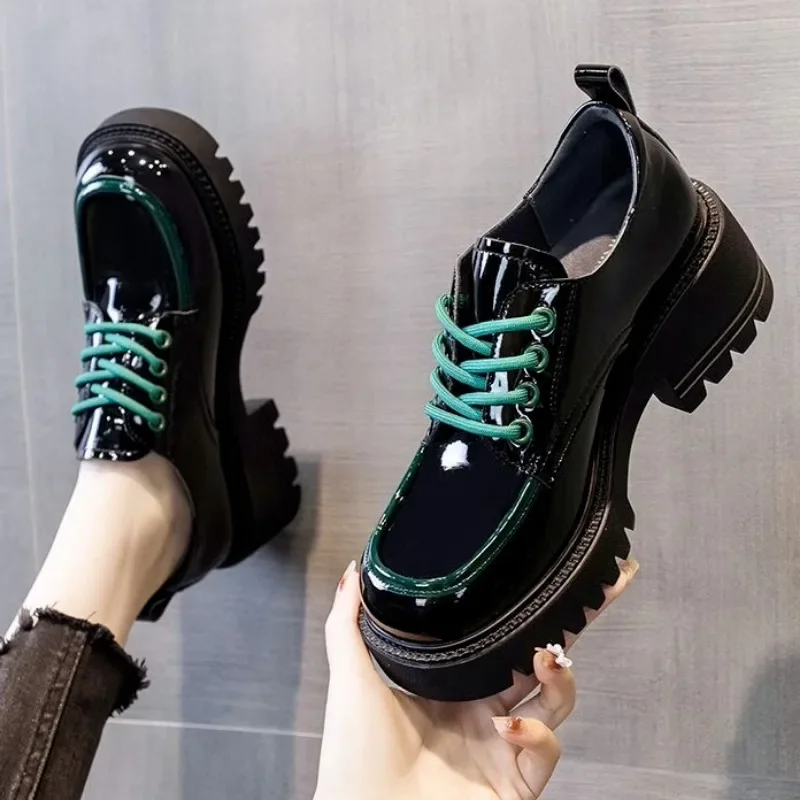 Sepatu pantofel Non Slip wanita, sneaker Pumps gaya liburan Chic dan elegan pengiriman cepat dalam penawaran nyaman muda