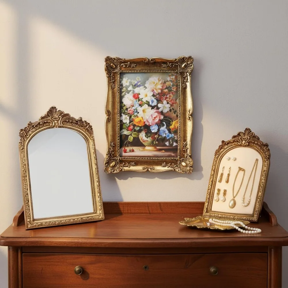 طقم فانيتي عتيق مكون من 4 قطع، مرآة ذهبية عتيقة، إطار راتينج قديم، منظم مجوهرات لديكور غرفة النوم