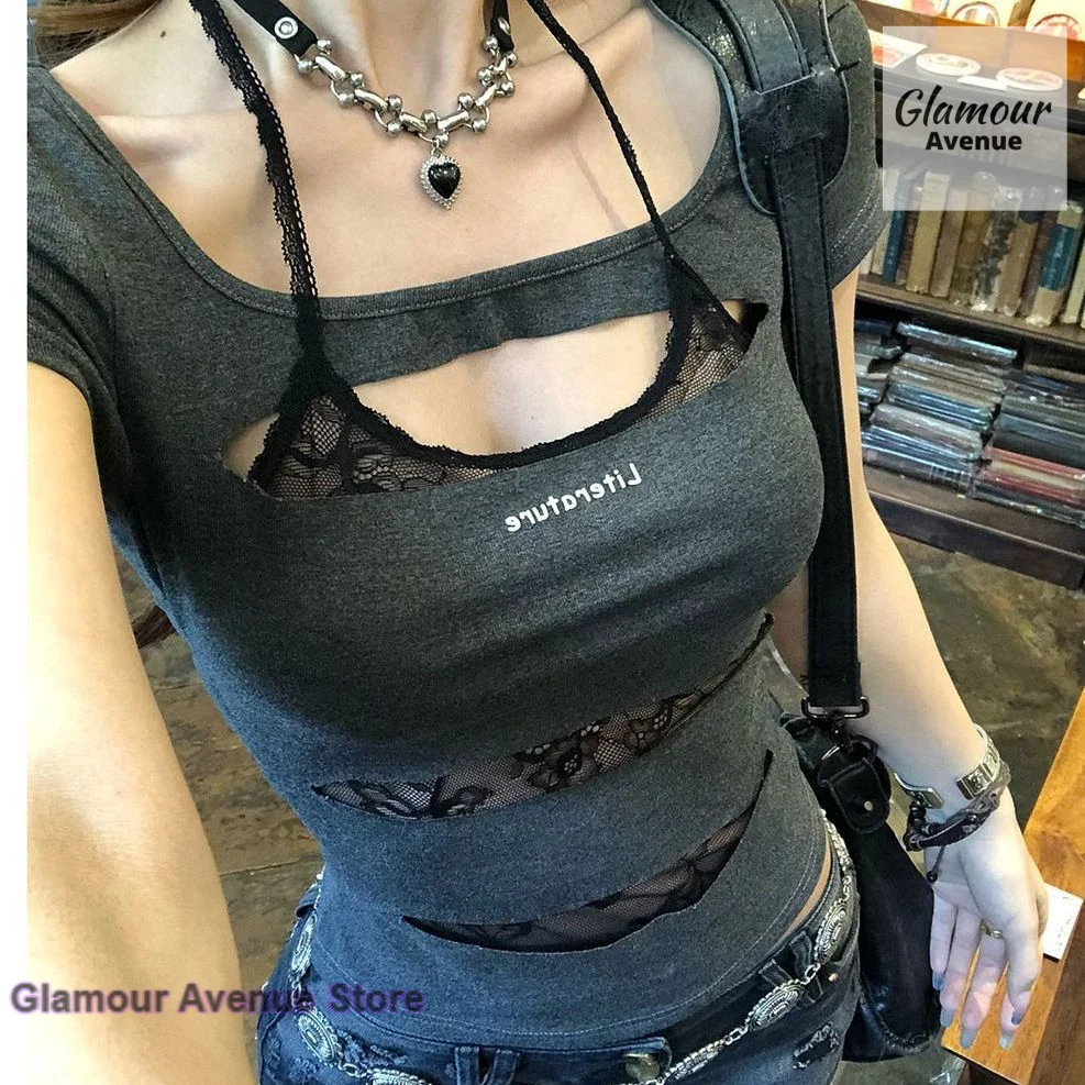 

Korean shoulder short sleeve lace spice girl slim short T-shirt female summer new fashion design stitching pure desire niche top