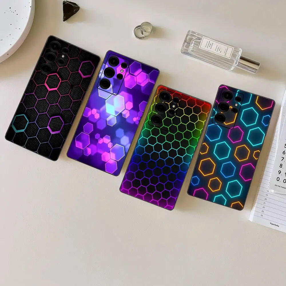 Luxury Honeycomb Cube Cyberpunk Phone Case For Samsung S 24 Fe 25 Ultra Plus 20 Lite 21 30 22 23 24 22 Ultra 5G Fundas