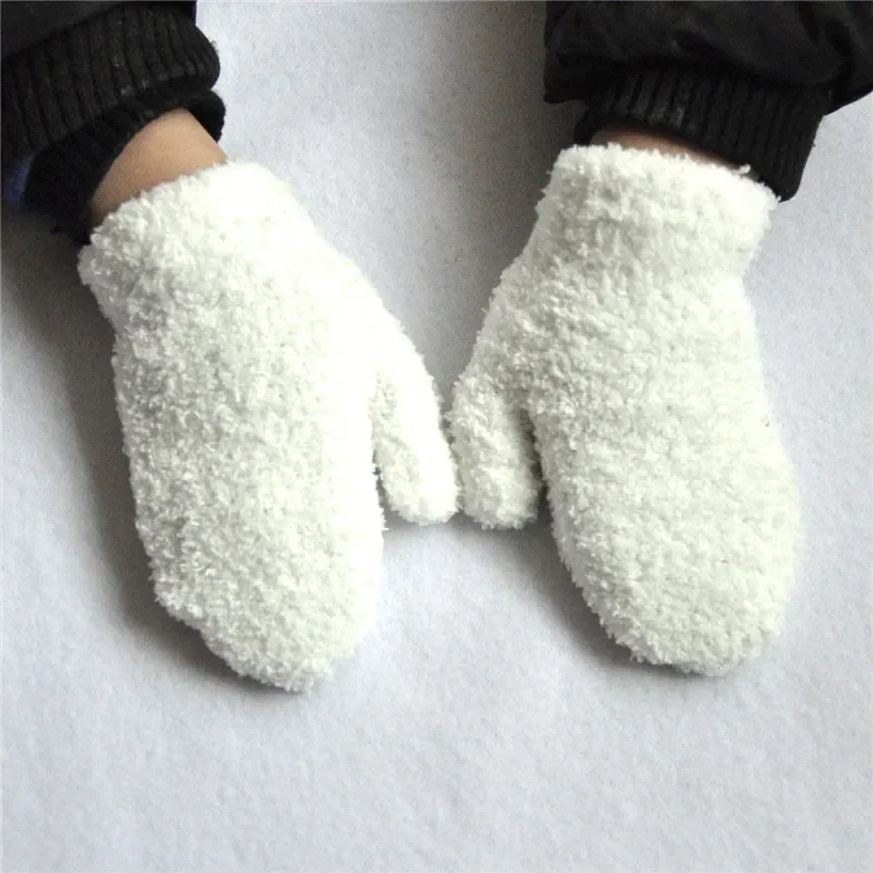 Warmom Plush Thick Warm Baby Gloves Winter Plus Velvet Mittens Children Kid Coral Fleece Full Finger Gloves for 1-4Y Kids Gloves