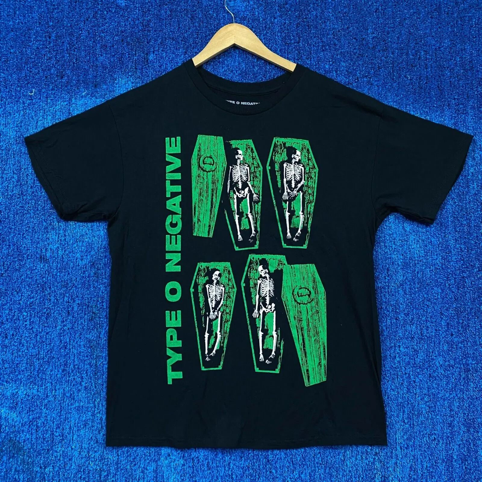 

Type O Negative Rock T-shirt Size Large