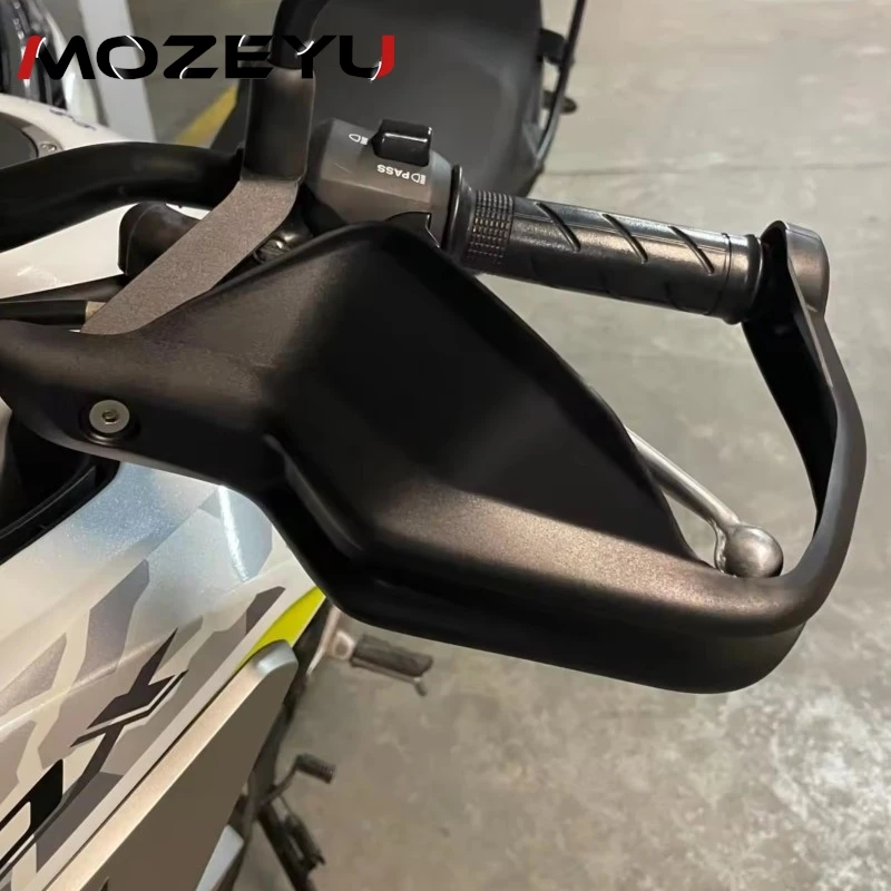

Handguard Shield For Honda XL750 Transalp750 2023 2024 Transalp 750 Handlebar Lever Windshield Protector Screen Cover Hand Guard