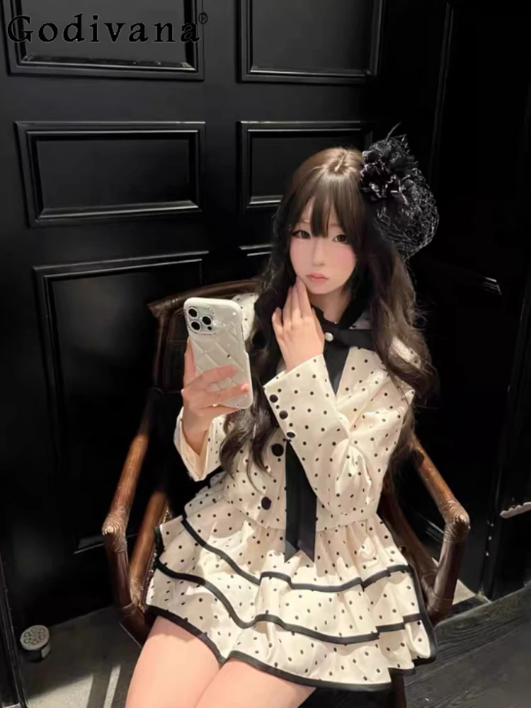 

French Style Princess Wave Dot Coat Puffy Short Dress High-end Sweet Girl Cute Doll Feel Early Autumn Two-piece Set