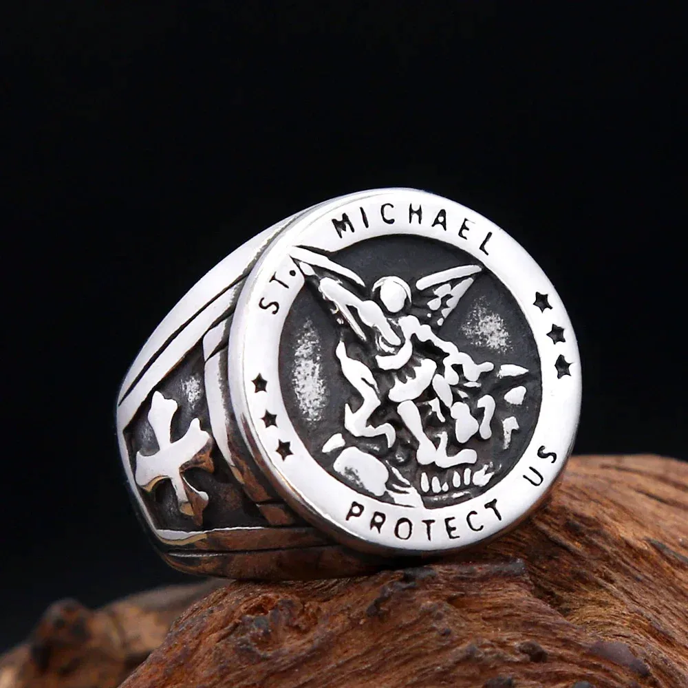 Bague Chevalière Vintage Saint Michel Archange Exorcisme en Acier Inoxydable, Croix et Étoile, Large, pour Hommes, Bijou Tendance Urbain
