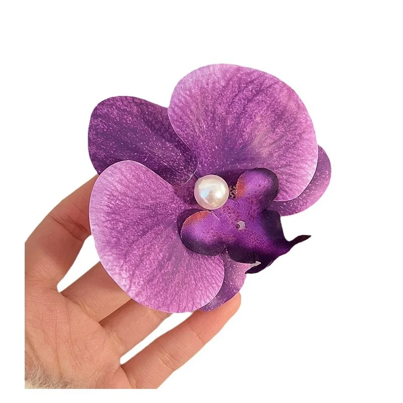 Korean Sweet Phalaenopsis Flower Hairpin 2024 New Fashion Bohemia Creative Design Cloth Floral Pearl Hair Clip Female Headdress