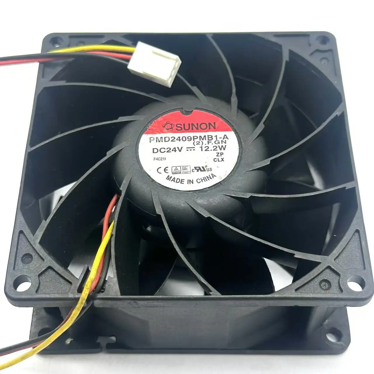 

SUNON PMD2409PMB1-A (2).F.GN DC 24V 12.2W 92x92x38mm Server Cooling Fan