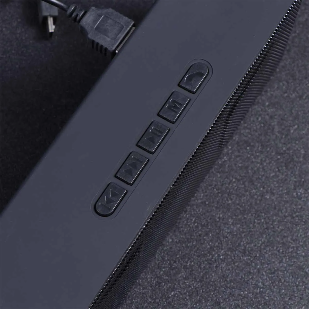 

Speaker Mini Portable Wireless Subwoofer Hd Audio Stereo Usb Fm Radio Built-In Microphone Call Function Black