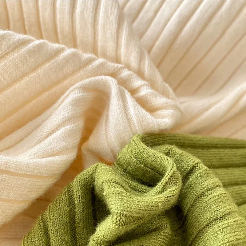 بلوفرات نسائية محبوكة بأزرار على شكل حرف O لعام 2025 سترات أساسية للخريف والشتاء بلوفر نسائي ضيق متين وخطوط جريئة