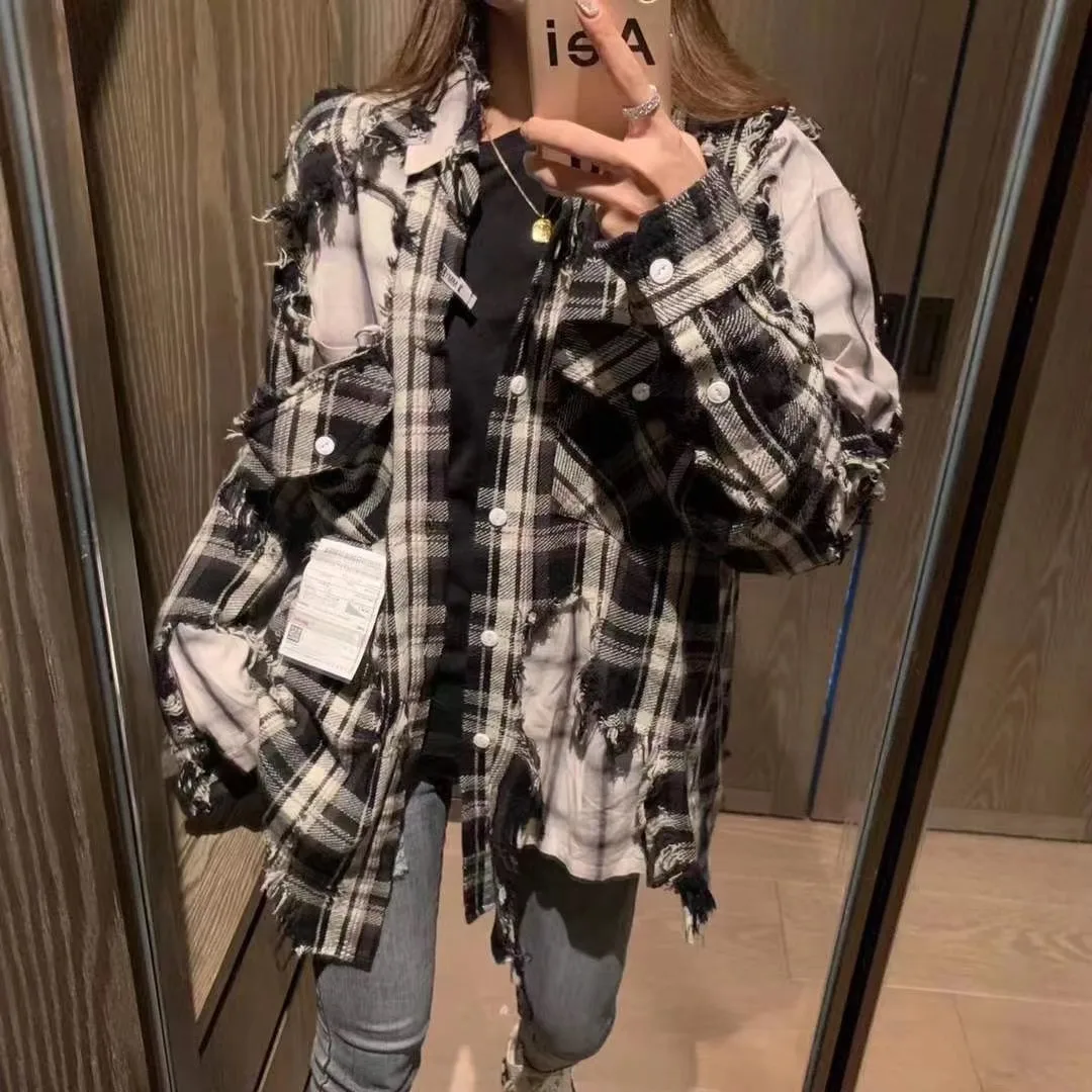 

2025 японские черно-белые клетчатые потертые двухслойные рубашки для мужчин, модная старая куртка