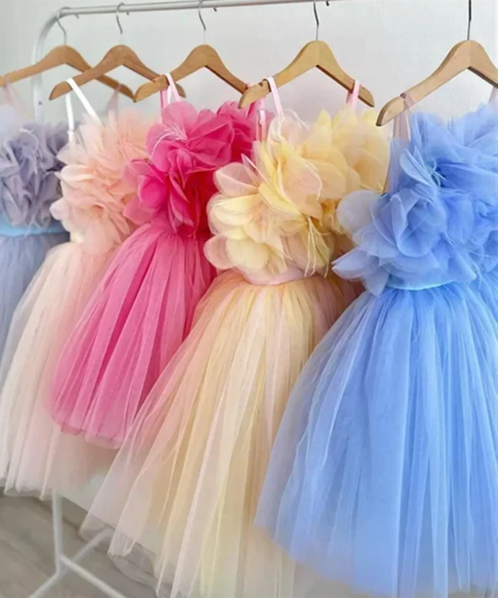 

Children's Dress Flower Girl Wedding Little Girl Princess Dress Simple Puffy Girls' Strapless Host Performance Dress